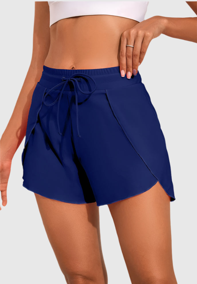Sportiga shorts med omlottlook