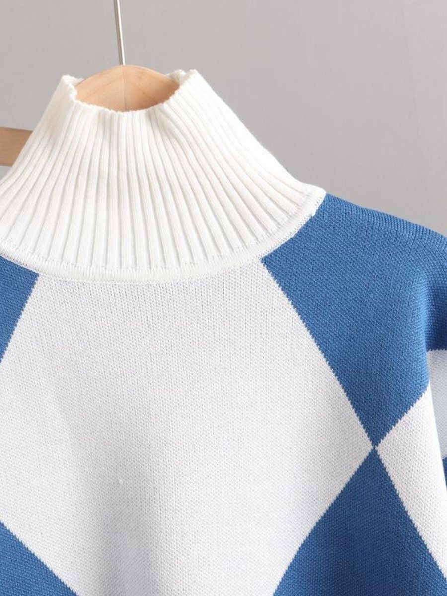 Avslappnat set med lätt tröja och byxor