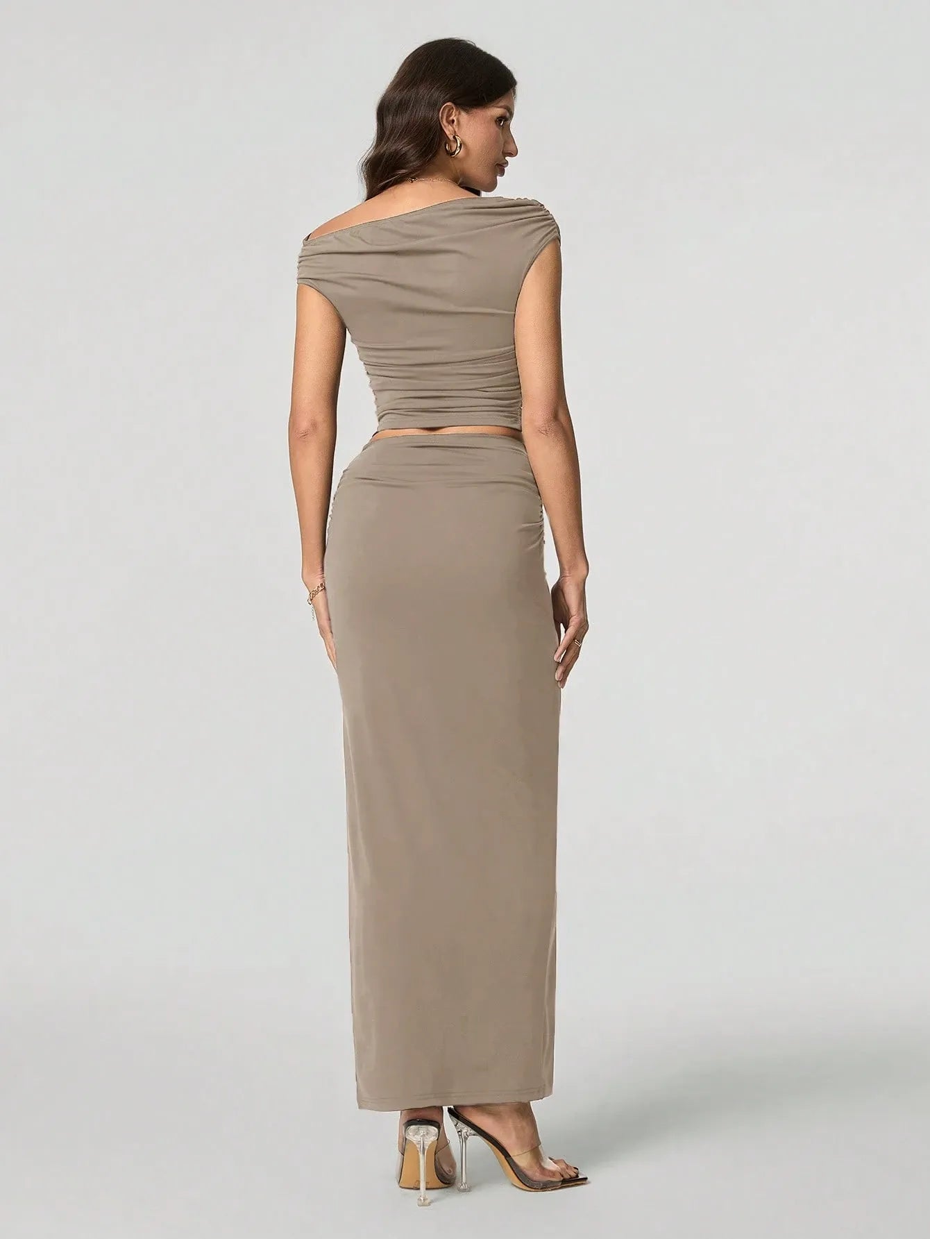 Off-shoulder tvådelat maxiset