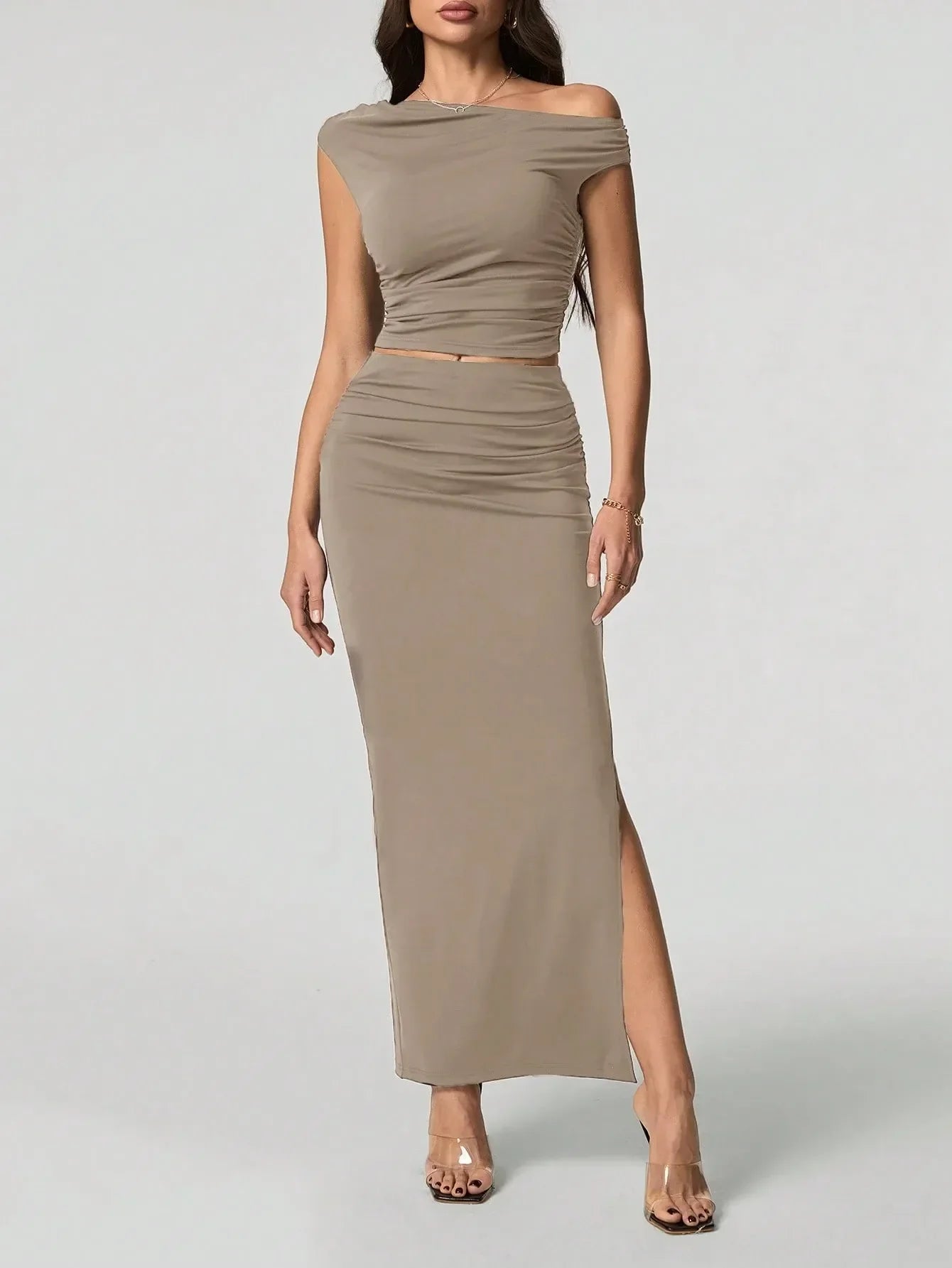 Off-shoulder tvådelat maxiset