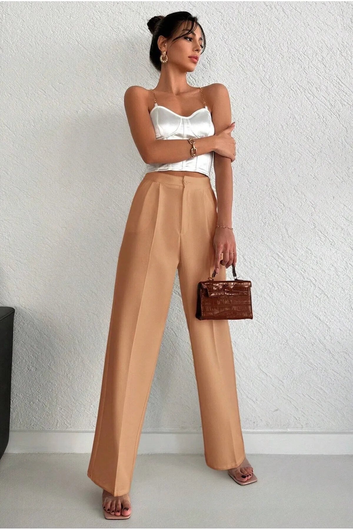 Beige vida byxor