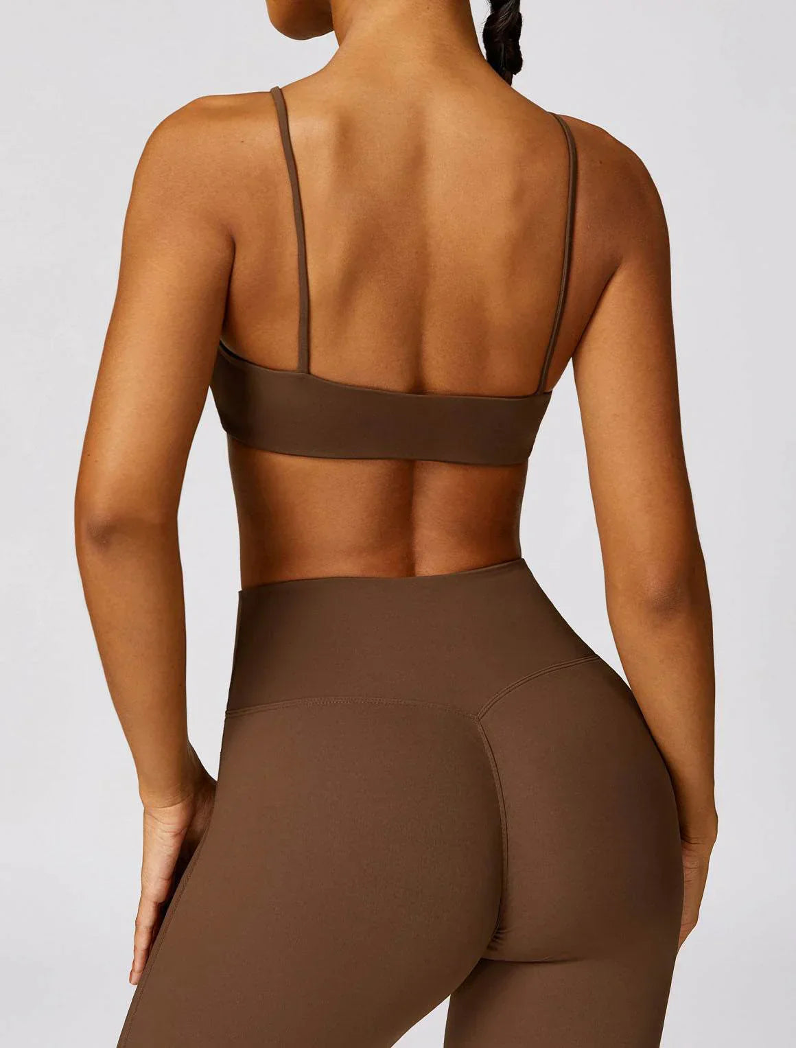 Minimalistisk bralette-topp