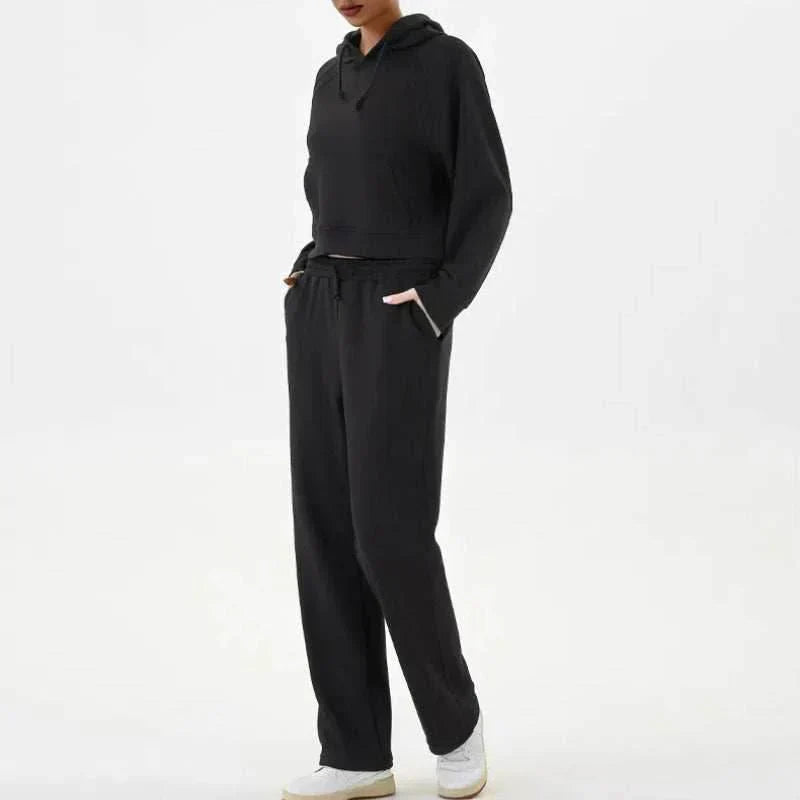 Bekväm loungeset med hoodie och byxor