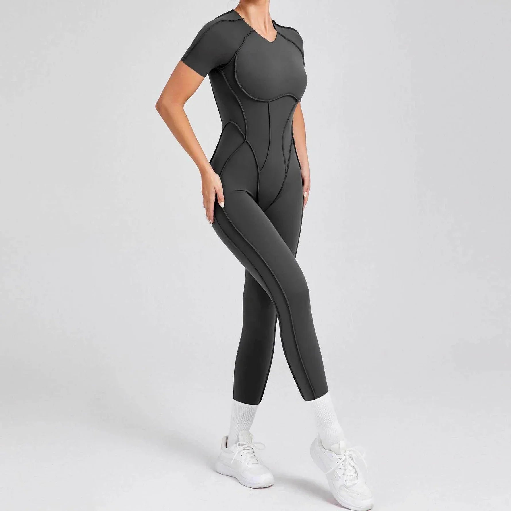 Sportig jumpsuit med korta ärmar