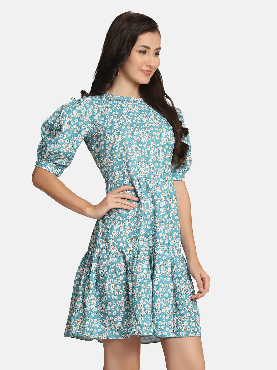 Blommig babydollklänning