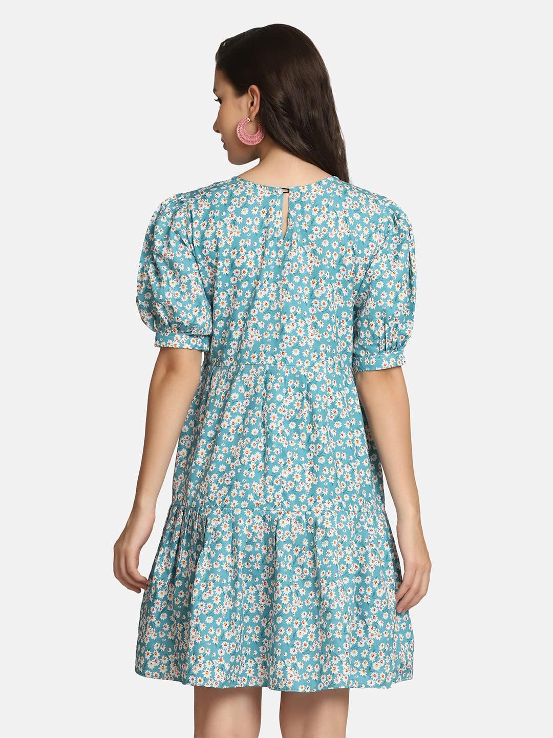 Blommig babydollklänning