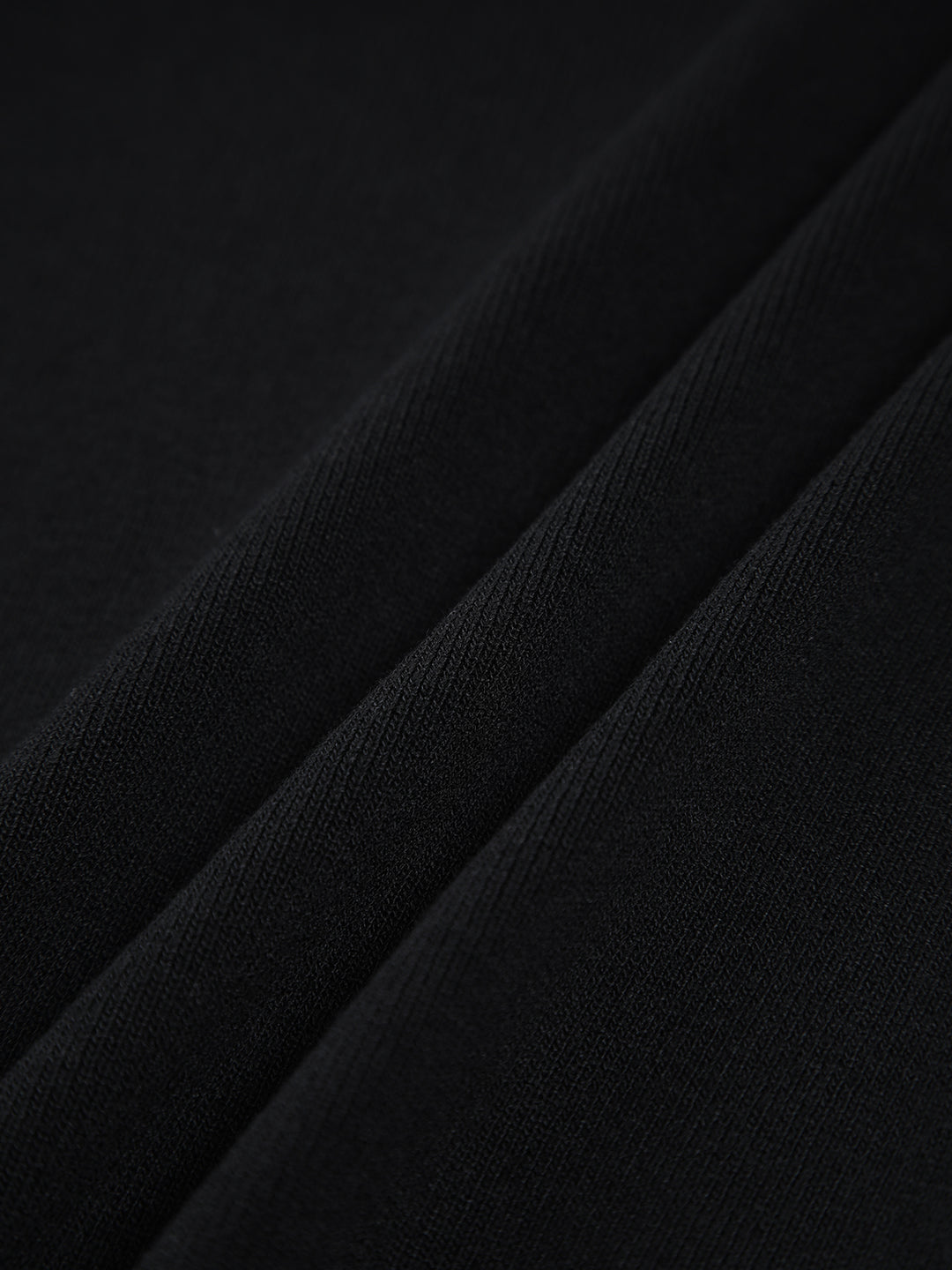 Knappad stickad topp med krage