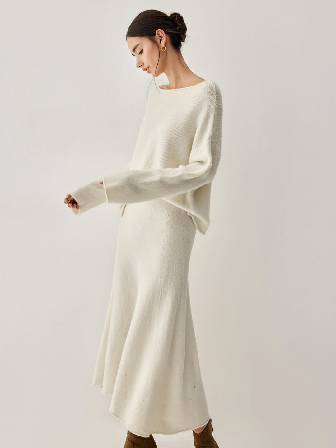 Set med oversize tröja och lång kjol