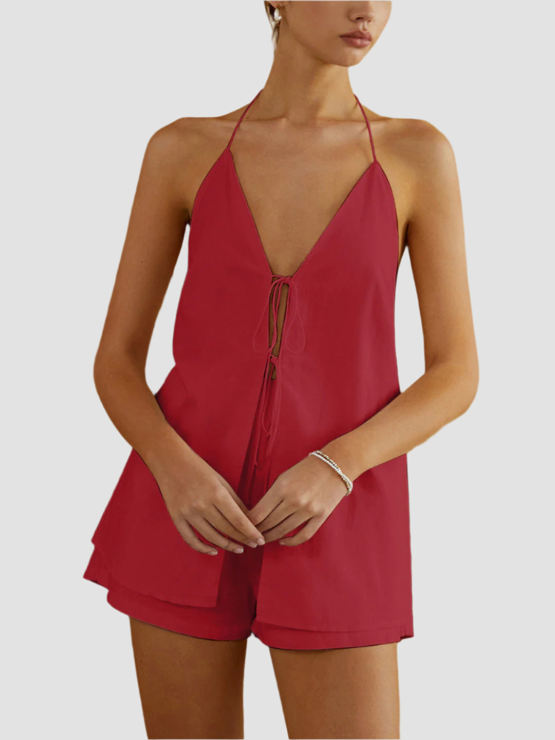 Halterneckset med topp och shorts