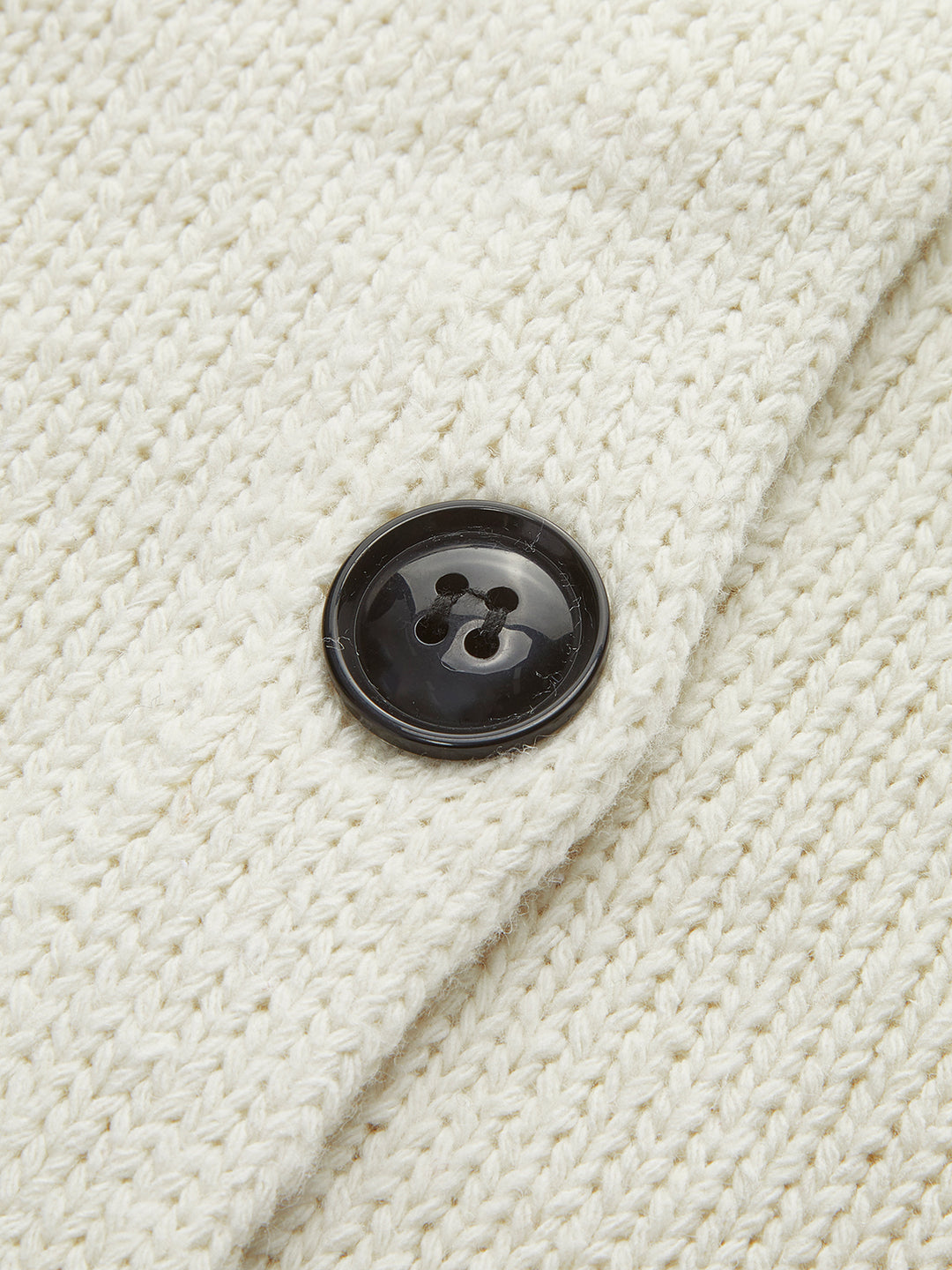 Stickad cardigan med knappar