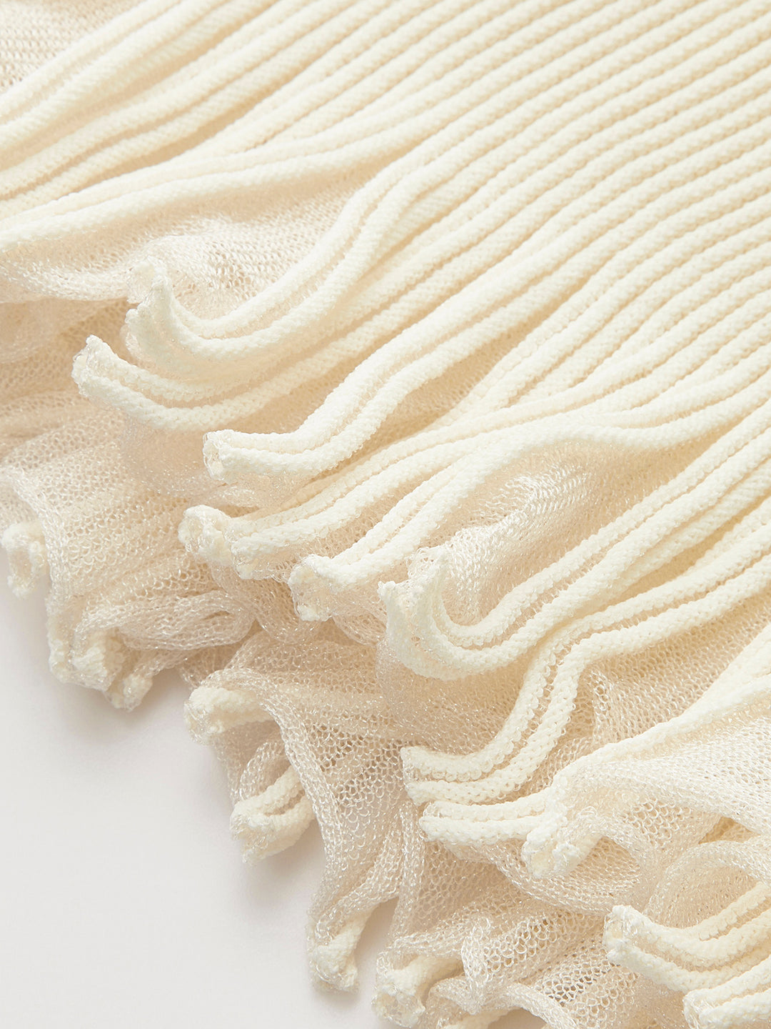 Plisserad stickad maxikjol