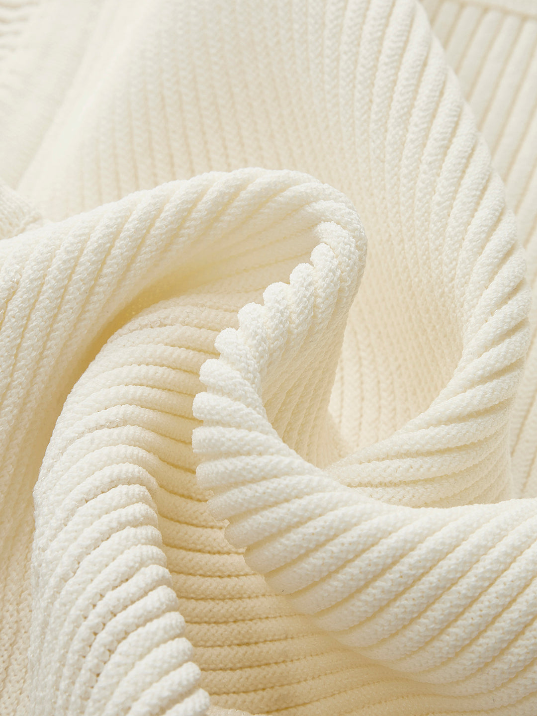 Plisserad stickad maxikjol