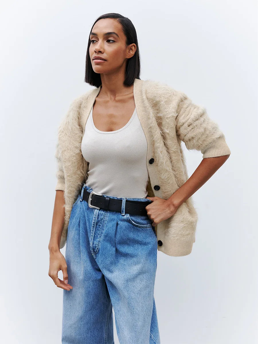 Scbca4333bae14035a50b9553f6dfcd4e9