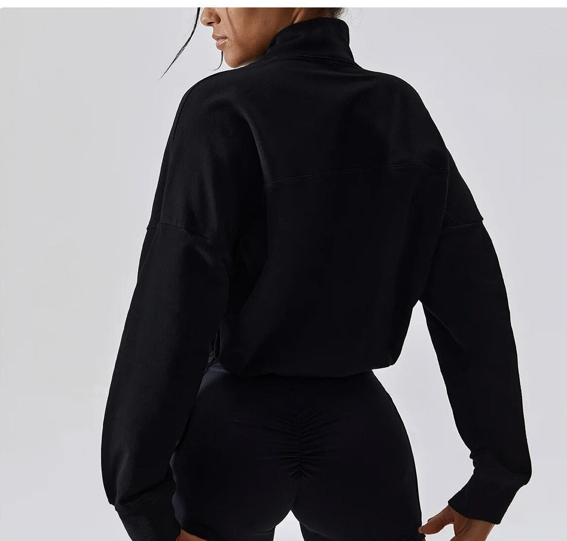 Sportig blus med justerbar midja