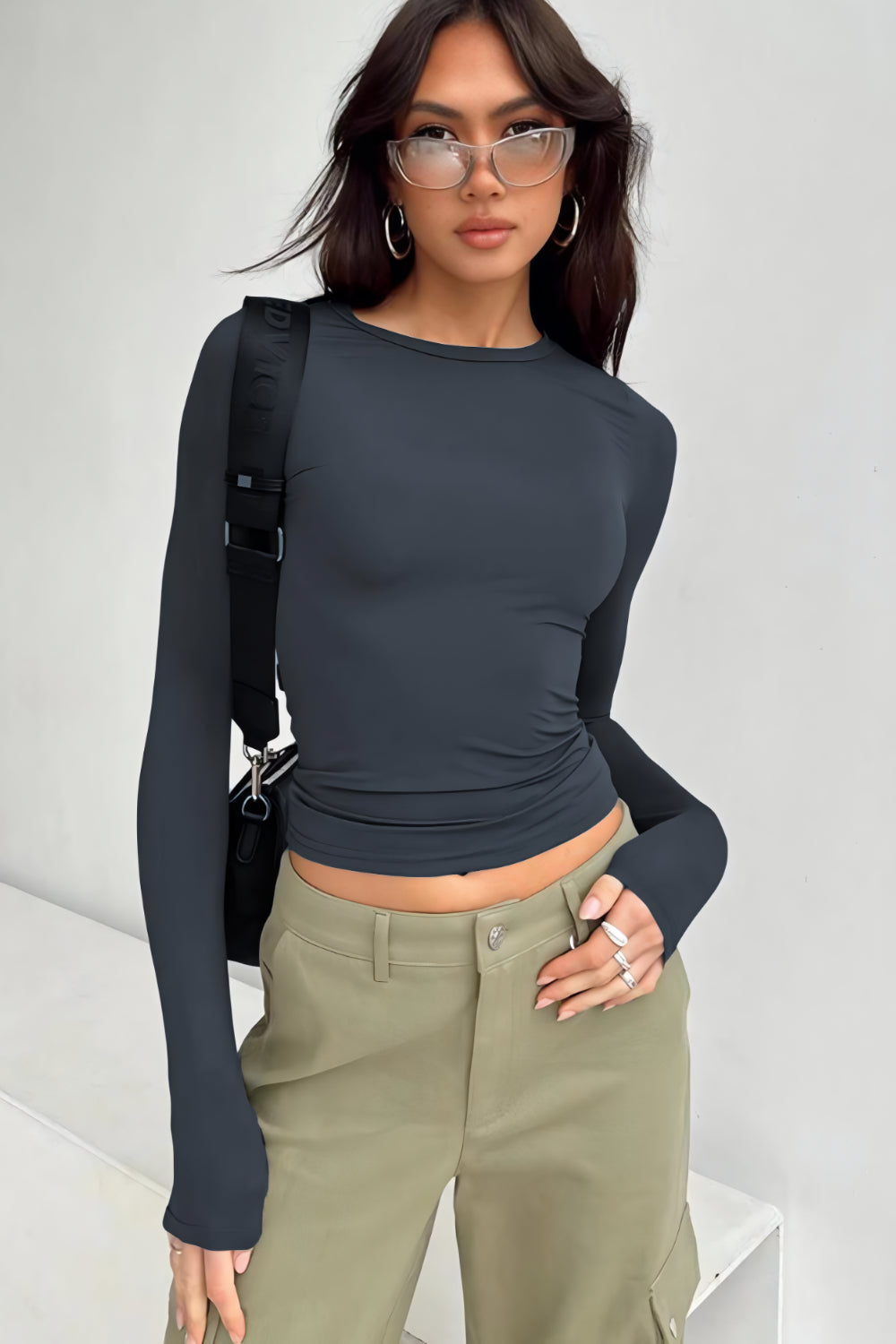 ESSENCE RUNDHALSAD TOPP