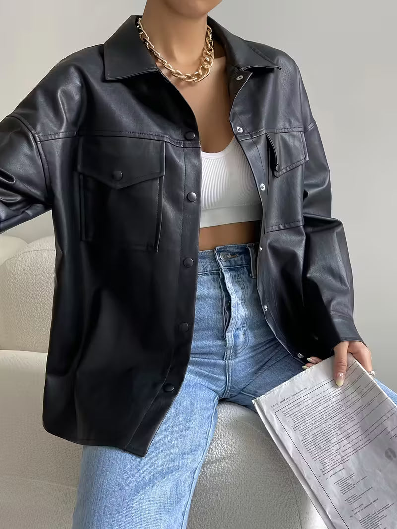 Svart oversize skjortjacka med tryckknappar