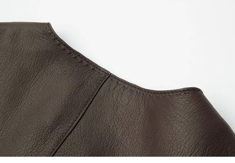 Mörkbrun kraglös jacka med patchfickor