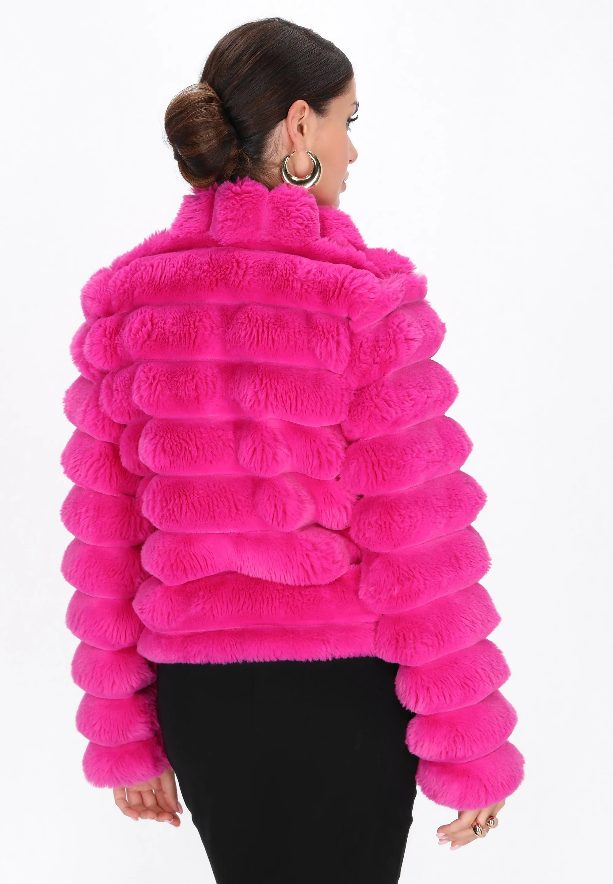 Texturerad kort statementjacka med volym