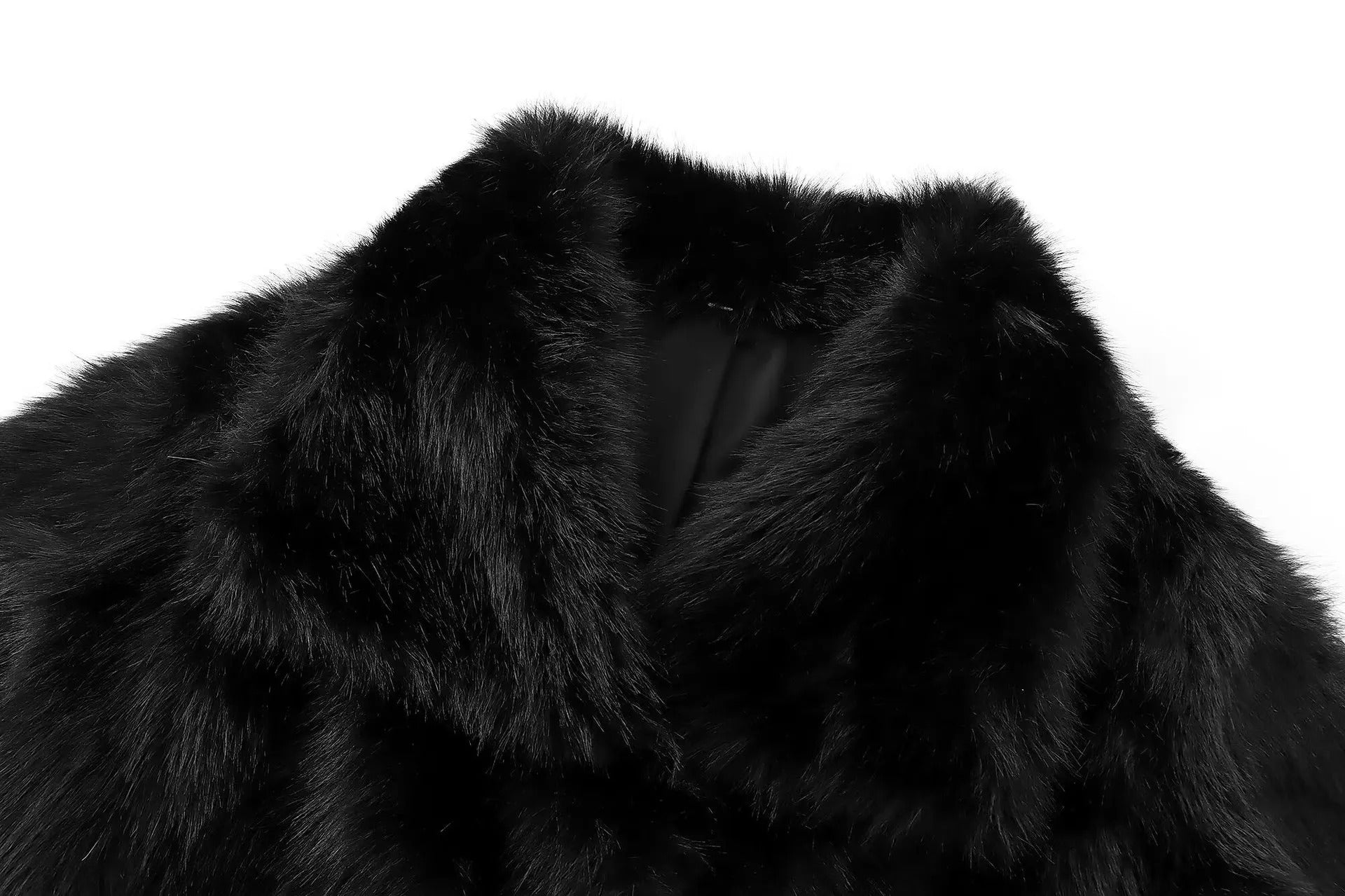 Plyschig kort jacka med oversized krage