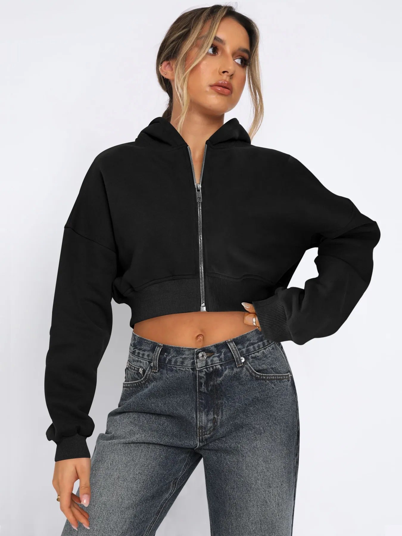 Cropped ziphoodie med huva