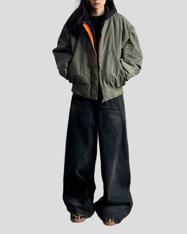 Oversized bomberjacka med kontrastfoder