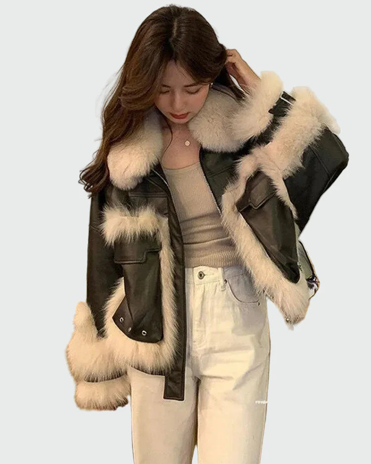 Jacka med plyschkant