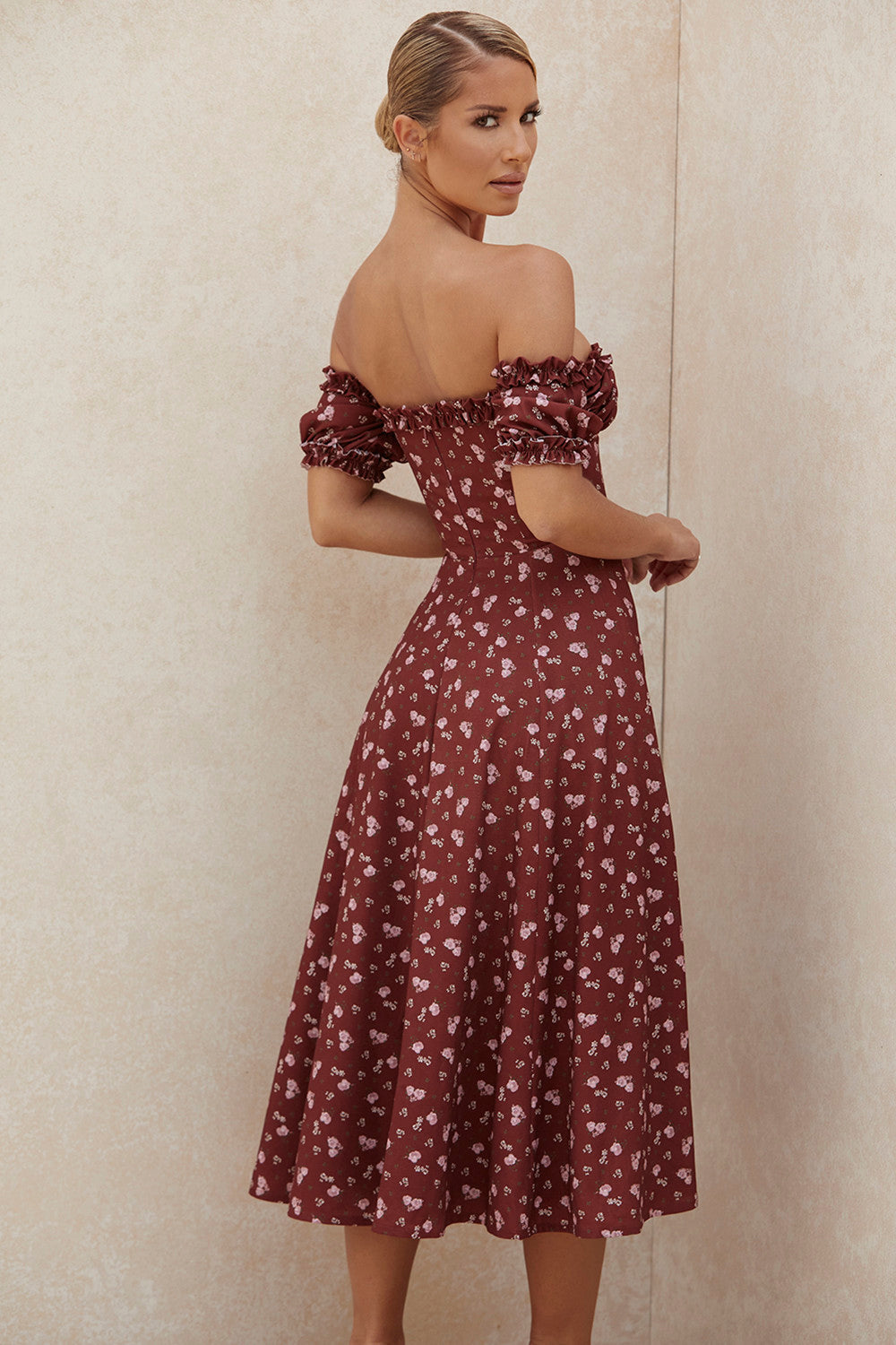 Blommig axelbandslös lång sundress
