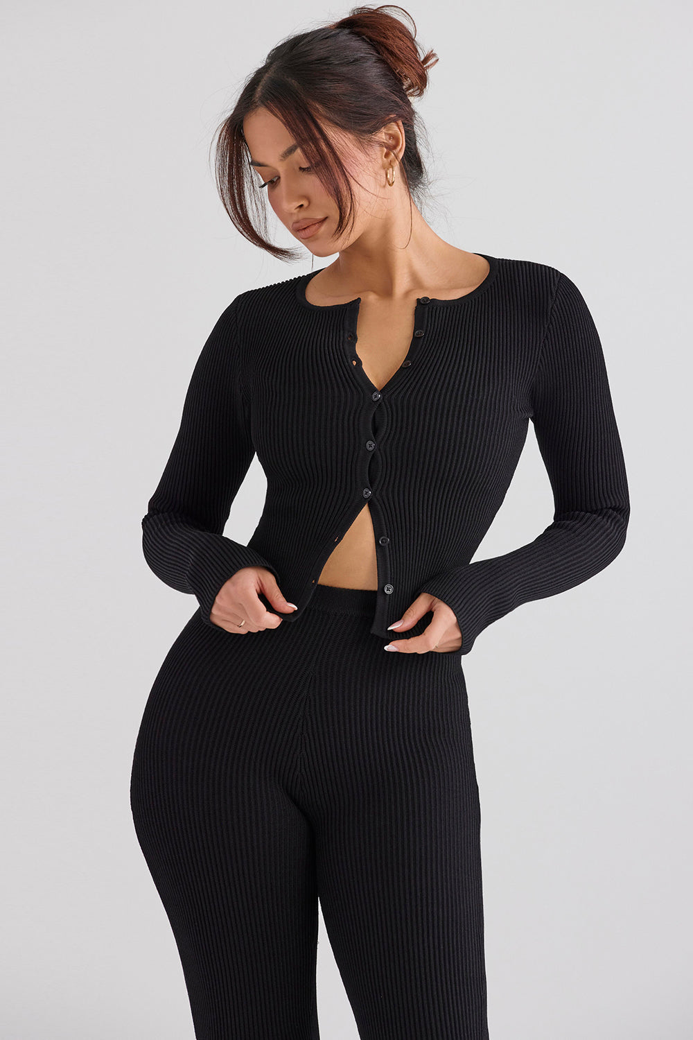 Knitted blouse with narrow pants