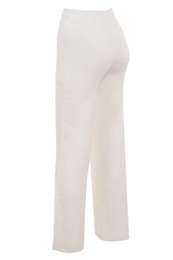 Vit stickad cardigan med V-hals och byxor