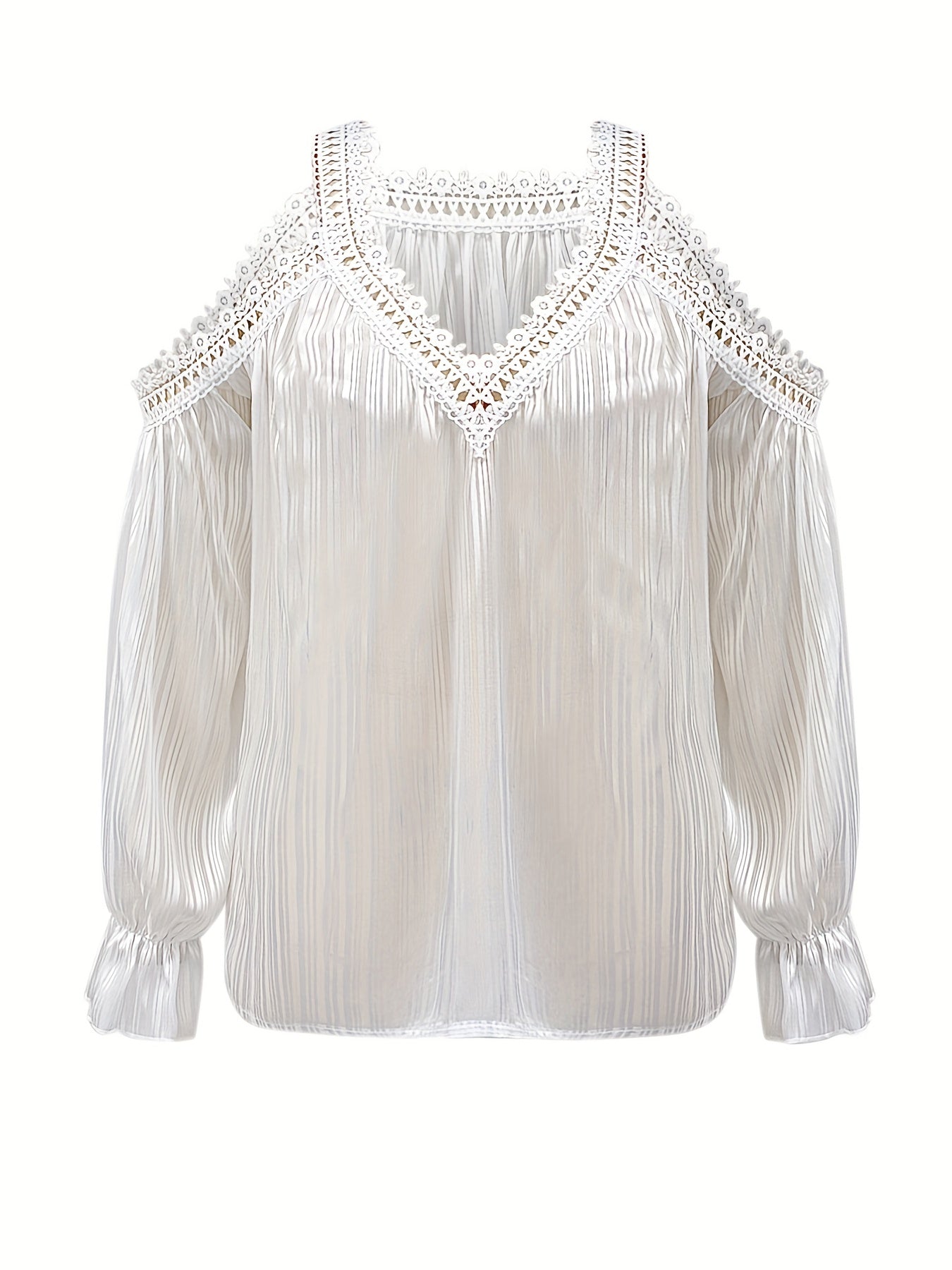 Draperad blus med spetskant
