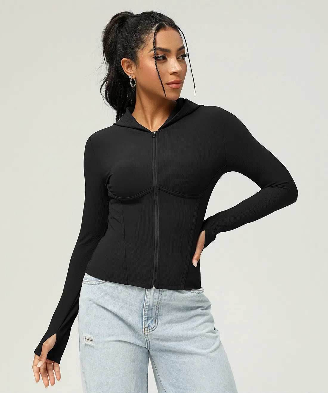 Ribbad hoodie med dragkedja