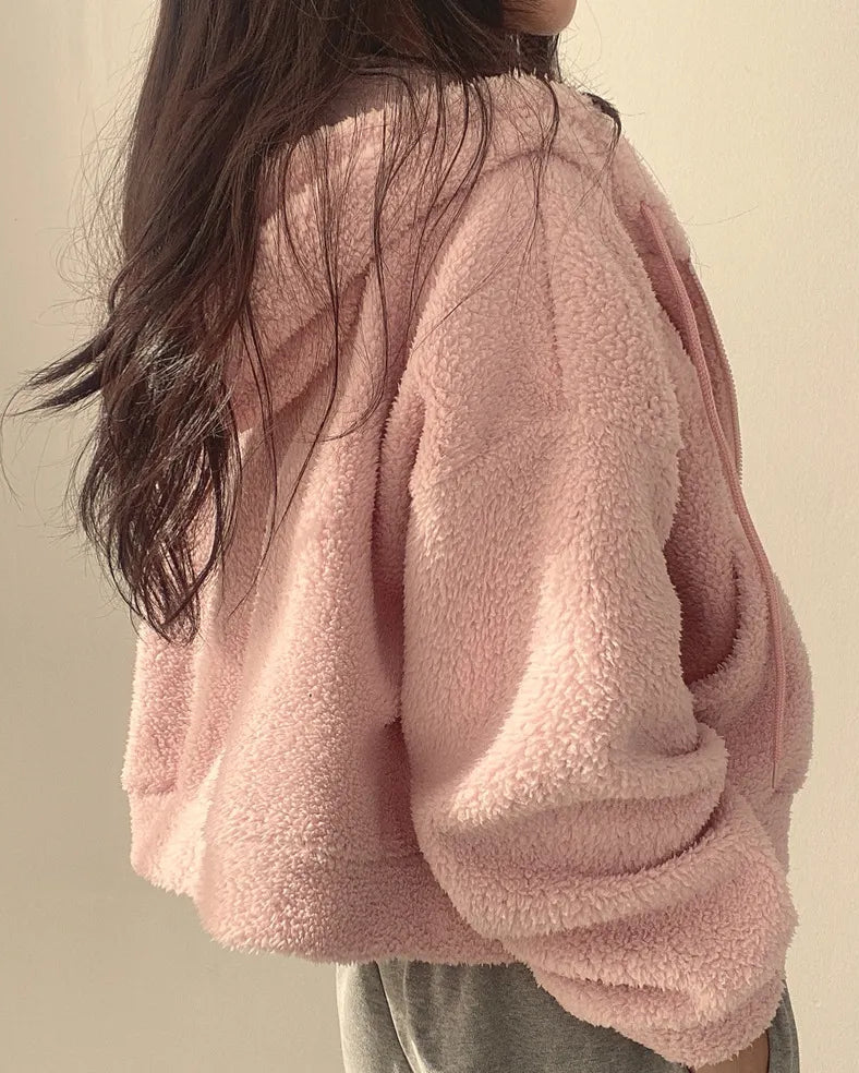 Teddy-huvtröja med dragkedja, cropped passform