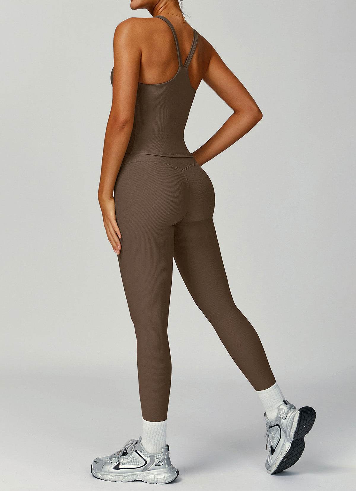 Sportigt set – topp och leggings