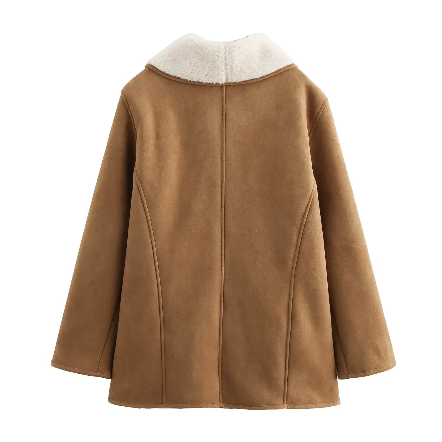 Brun kappa med mjuk krage och knappar