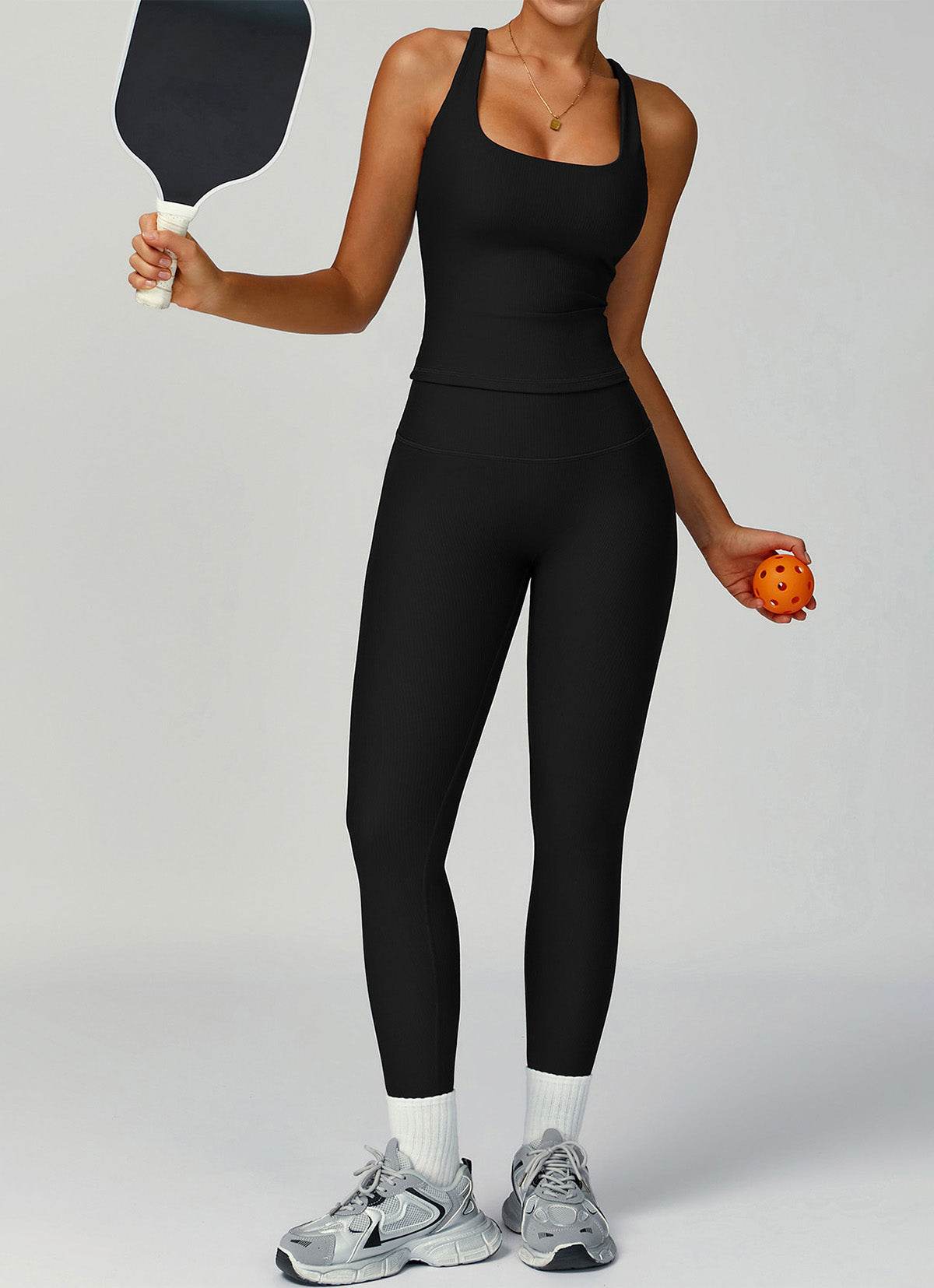 Sportigt set – topp och leggings