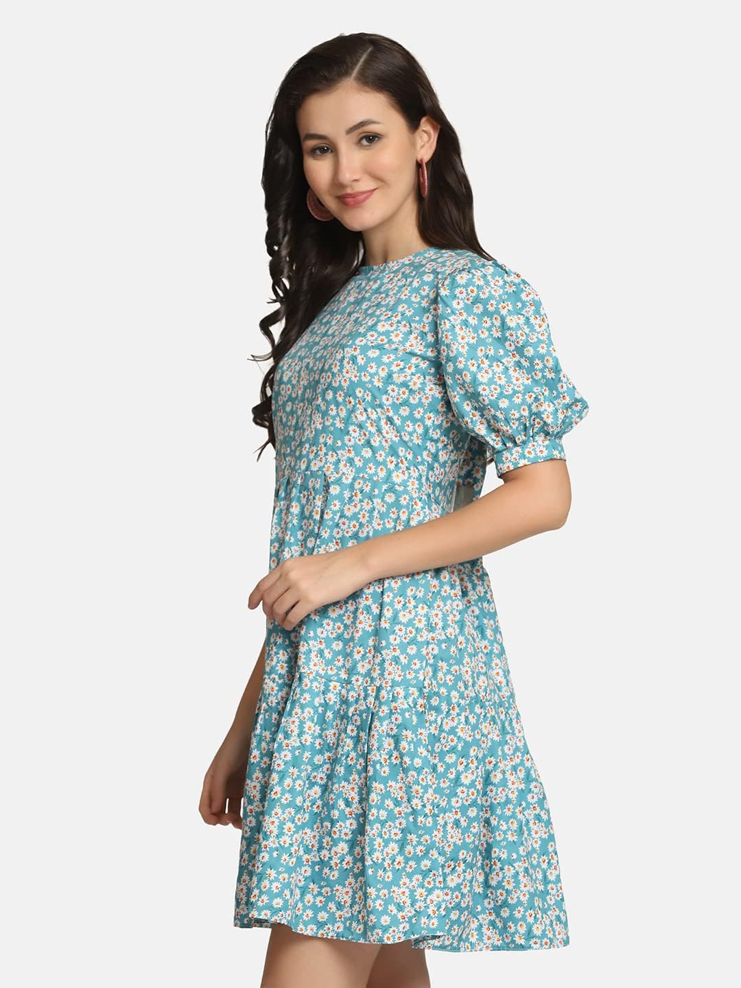 Blommig babydollklänning