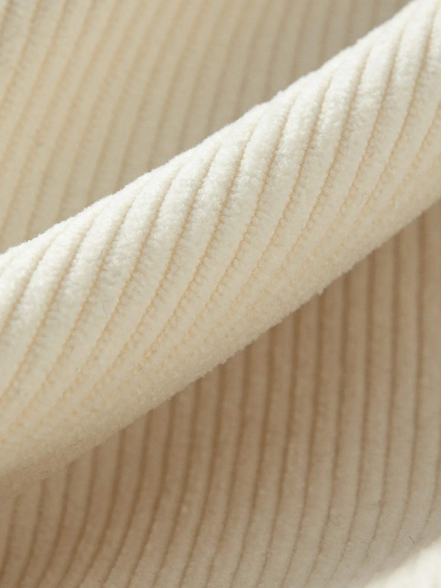 Sd0ab43c9736b4e2fbc9c5f803d828f66b