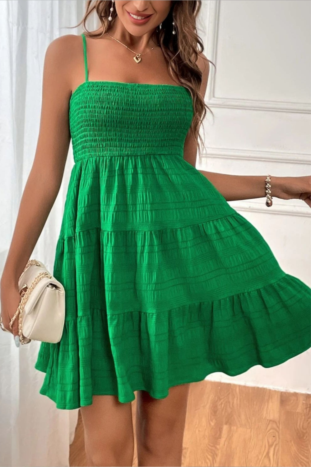 Isla Smockad Volangklänning