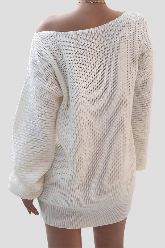 Vit stickad off-shoulder-tröjklänning