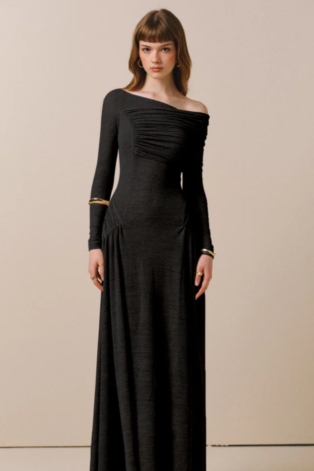Off-shoulder Drapé maxiklänning