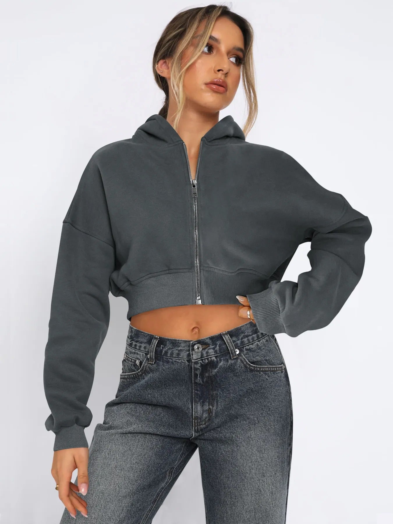 Cropped ziphoodie med huva