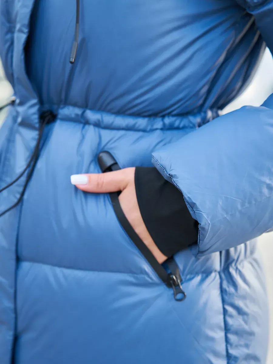 Lång pufferparkas med huva – justerbar midja och dragkedjefickor