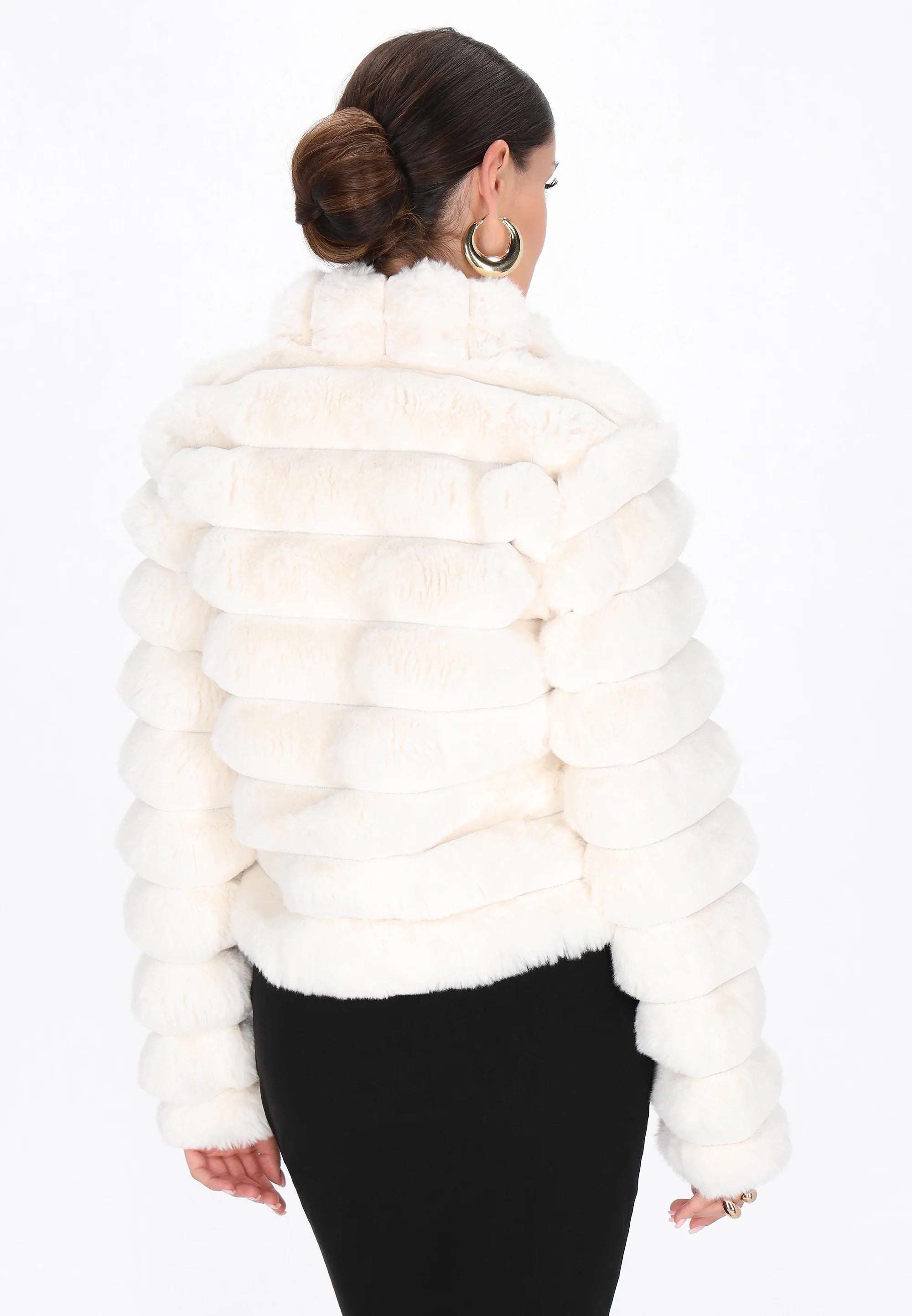 Texturerad kort statementjacka med volym