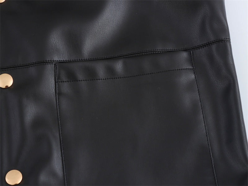 Svart kort jacka med knappar