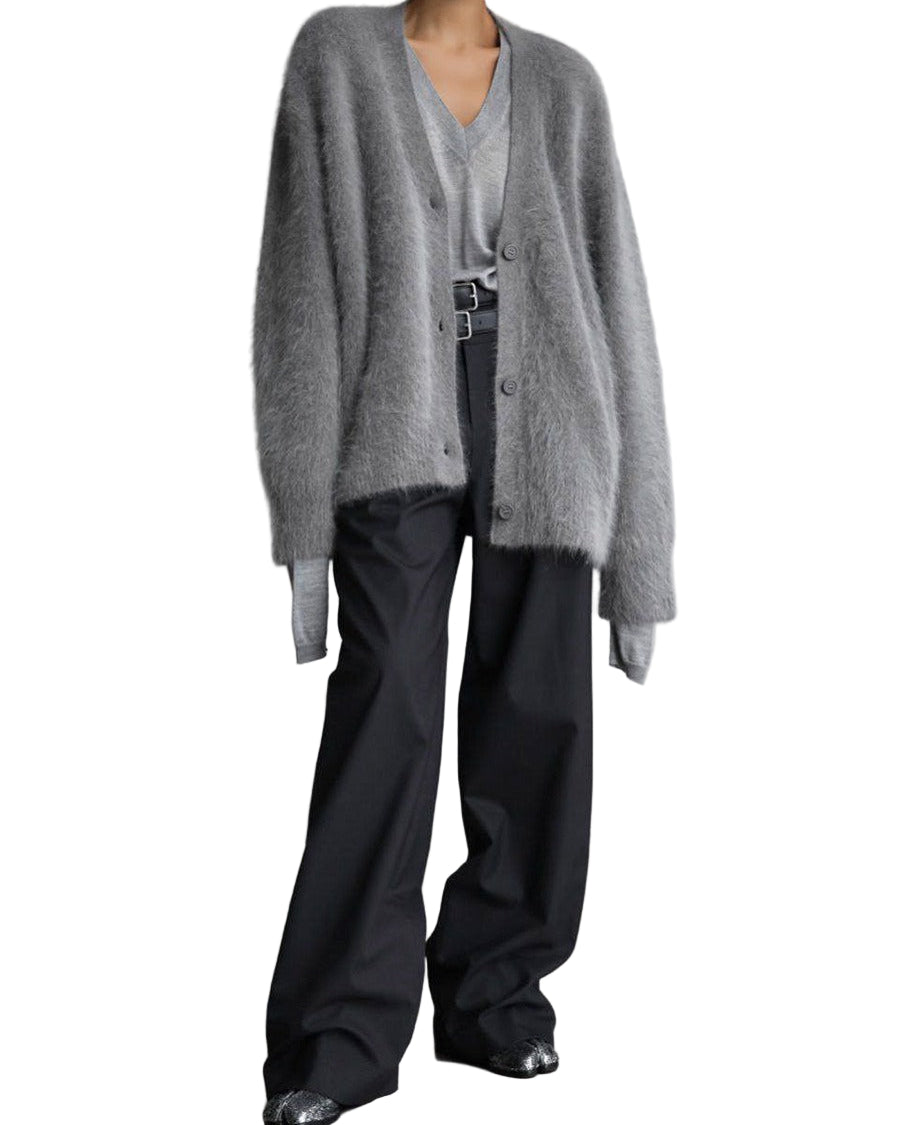 Oversized kofta med knappar och långa ärmar