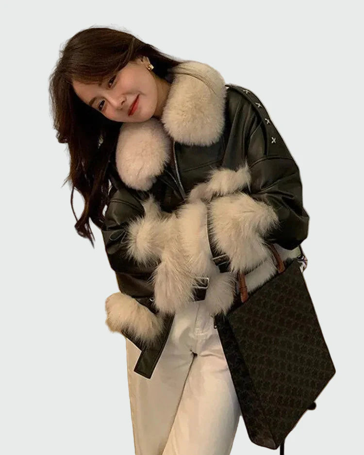 Jacka med plyschkant