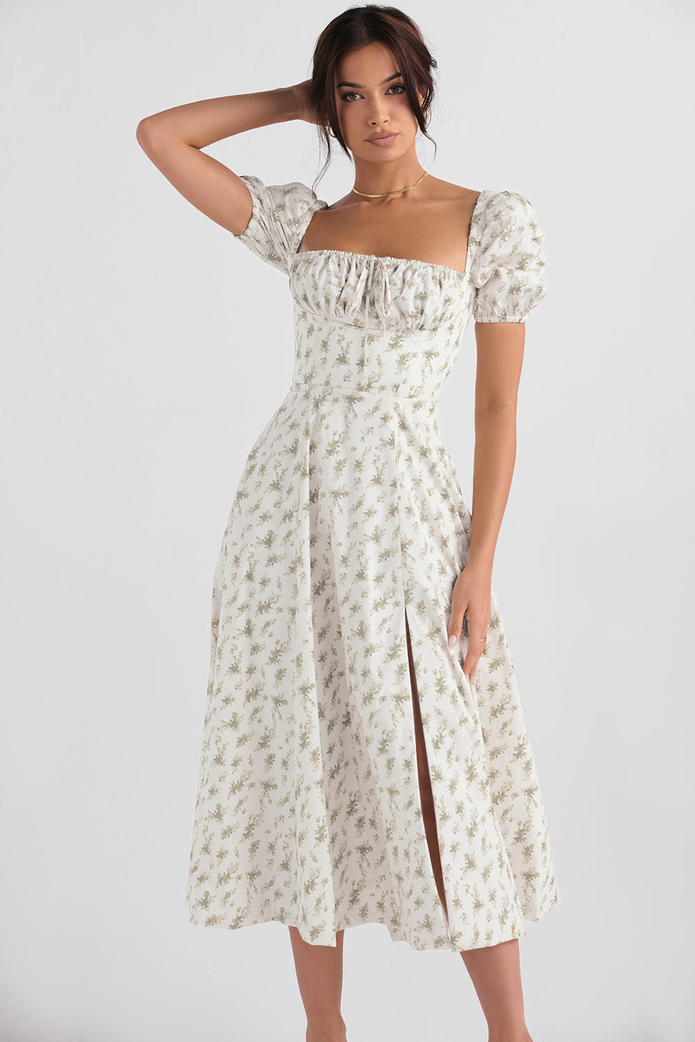 Medium sundress med blommiga puffärmar