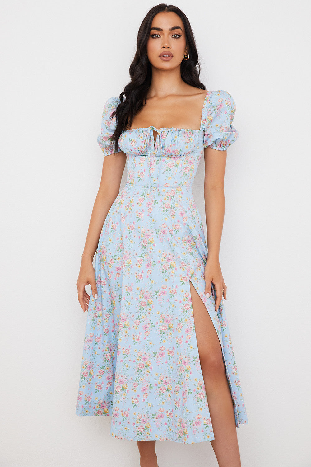 Medium sundress med blommiga puffärmar