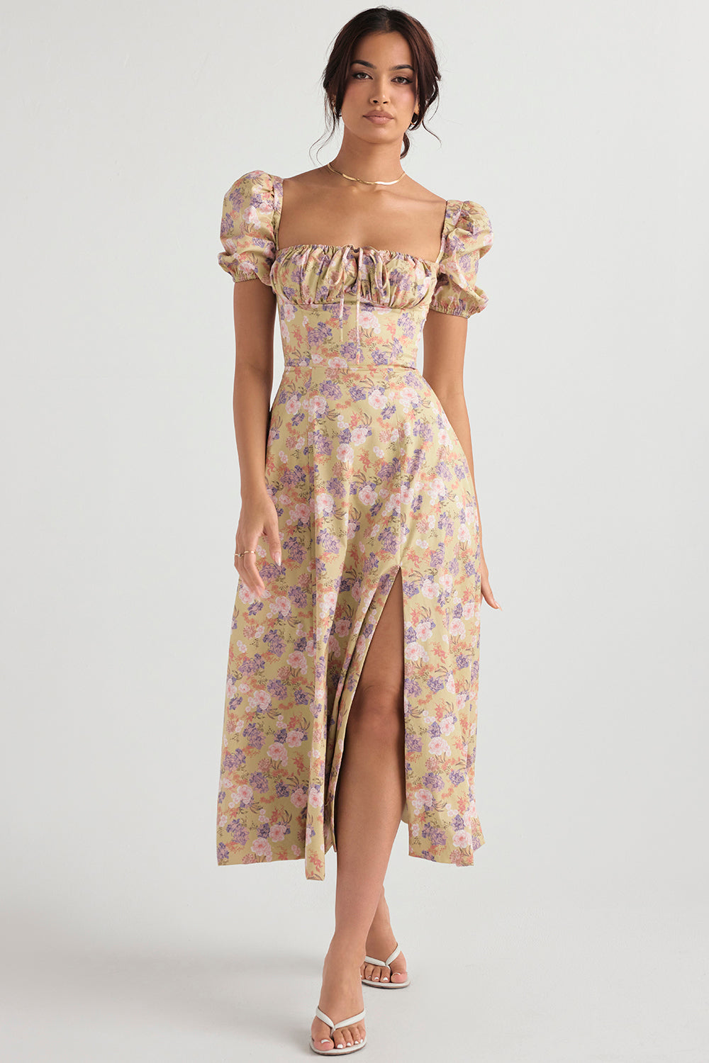Medium sundress med blommiga puffärmar